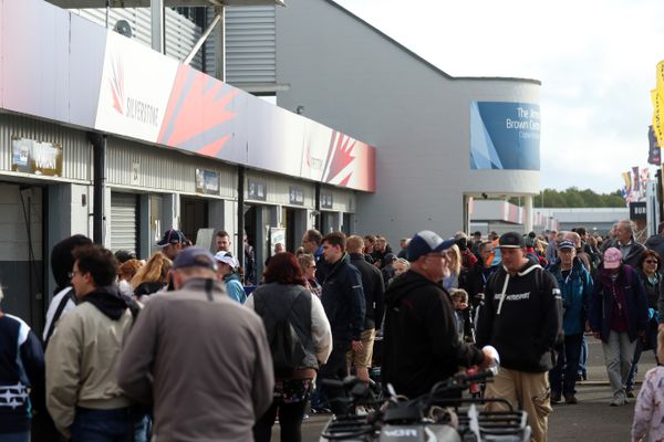 Spectators return as BTCC gets set for Snetterton