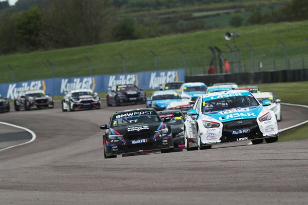 BTCC returns to super-fast Thruxton